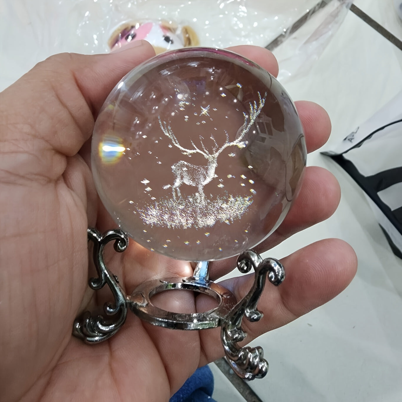 CrystalDeer Globe