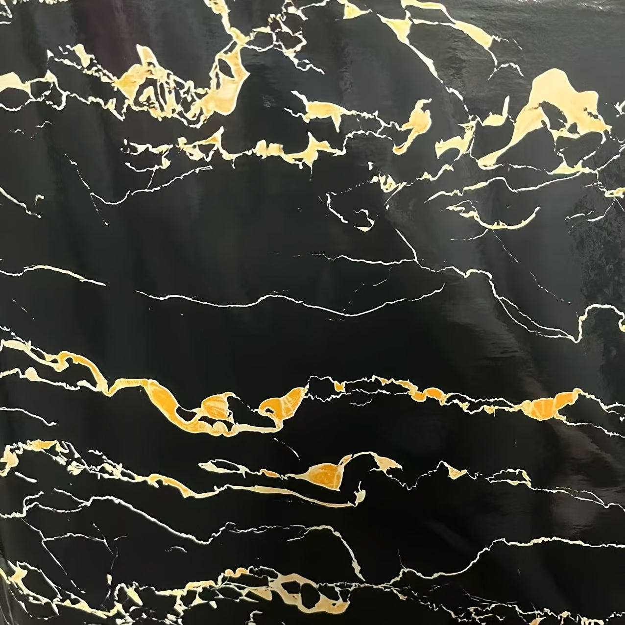 GoldenMarble Luxe
